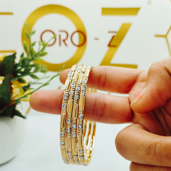 Timeless Gold Bangle Design
