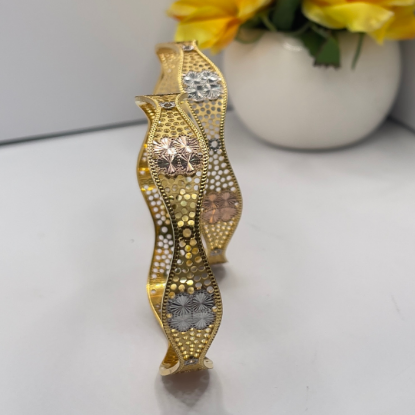 Picture of CNC Lazer Welding Sydney Bangles with a handmade Fusion