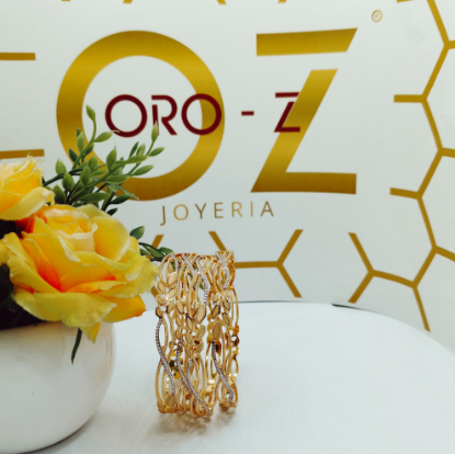 18Karat and 22Karat gold bangles