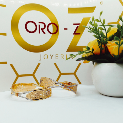 Picture of New Erratic Sydney Gold Bangles With Wire Work