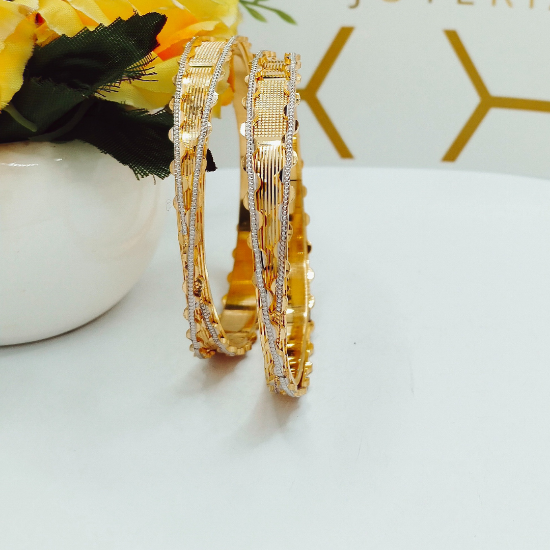 Picture of Epitome Tappering Sydney CNC Gold Bangles