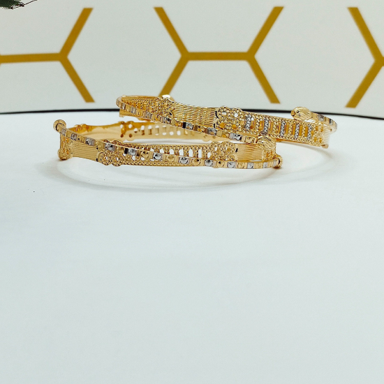 Picture of Exclusive Overlapping Gold CNC Tokyo Bangles