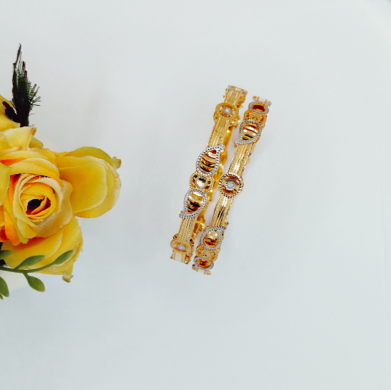 Elegant gold bangles