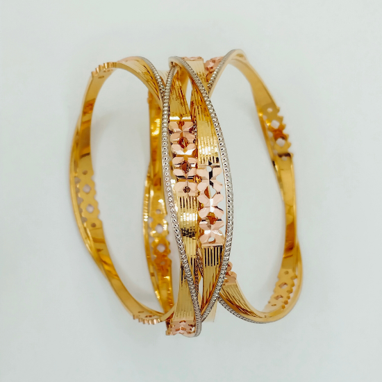Trendy CNC crafted jewelry