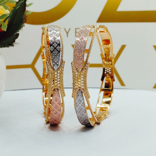 Picture of Tiny Bloom Design London CNC Gold Bangles