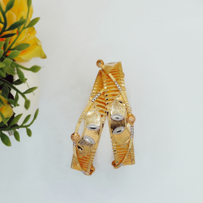 Picture of ORO-Z Thick And New Fashioned London Gold Bangles