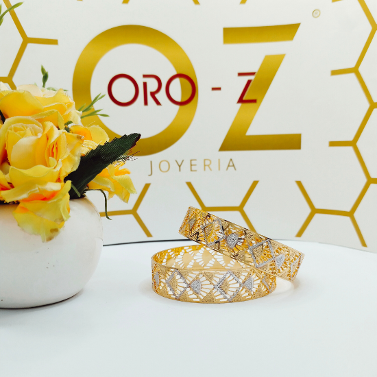 Eye-Catching Gold Bangles