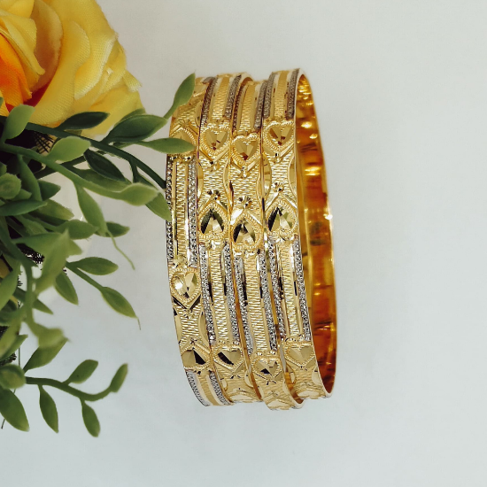 Picture of ORO-Z Heart Pattern CNC London Gold Bangles