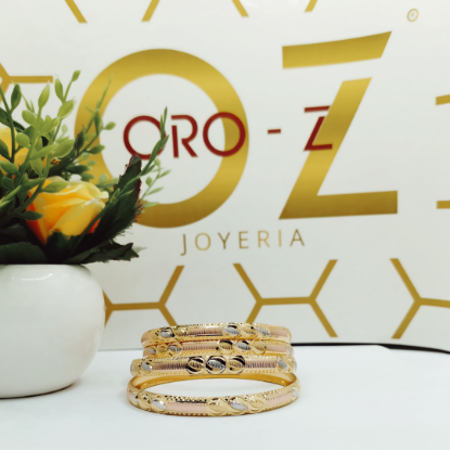 Picture of Half Round Gold Mumbai Bangles for Women – Lightweight & Stylish