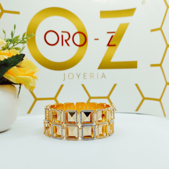 18K Gold Bangles